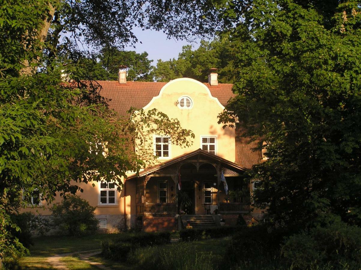 Maras Manor Hotel Turlava Bagian luar foto